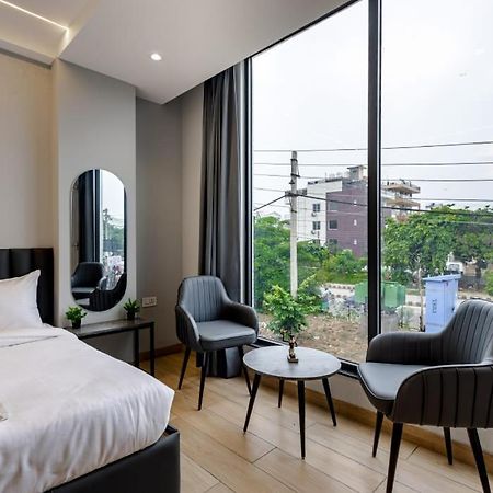Hotel Imperial Stayz Sector 51 Gurgaon Exteriör bild